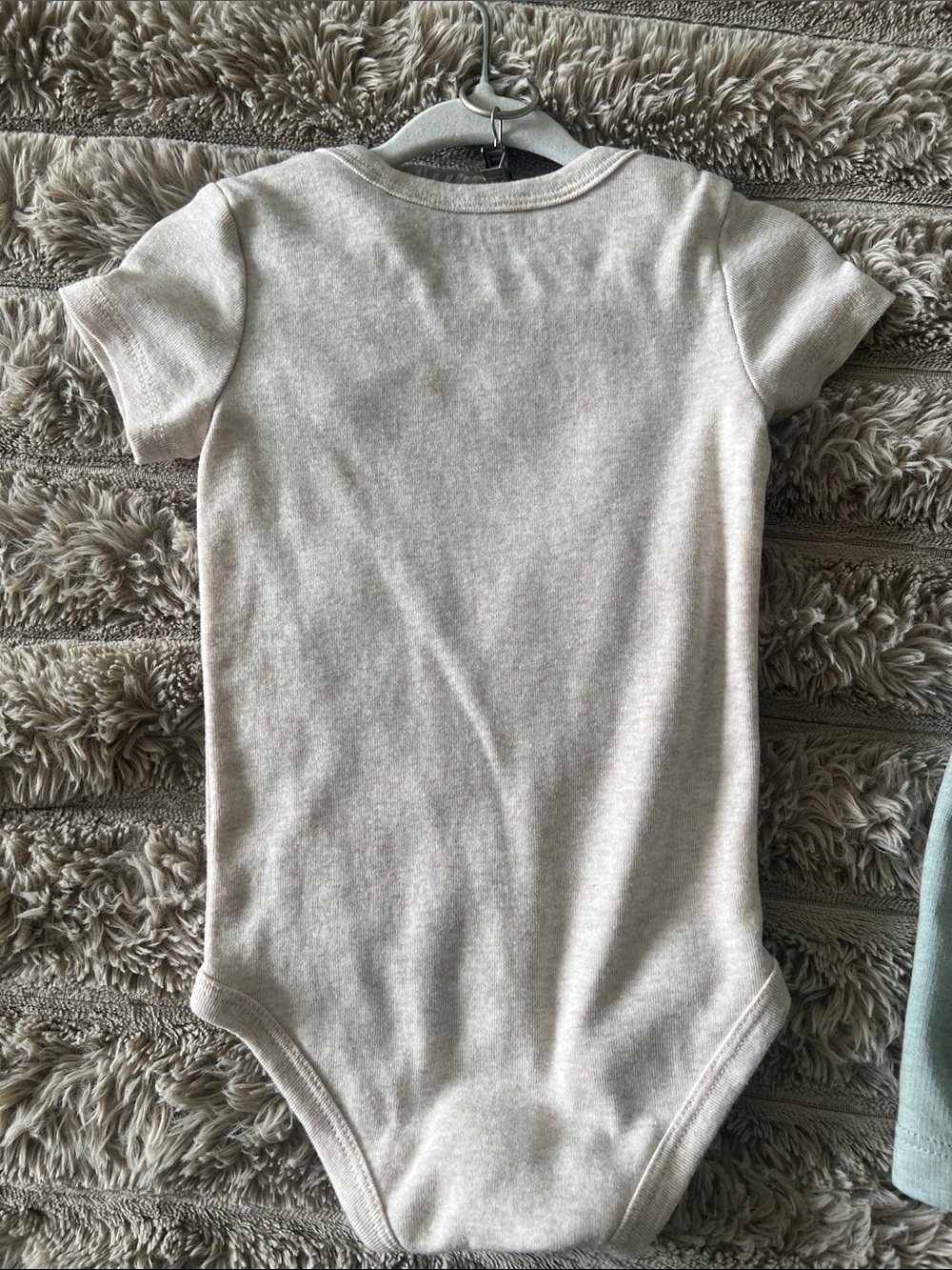 Nike Neutral Cream Bodysuit with Mint Green Shorts Set - Picture 5 of 5